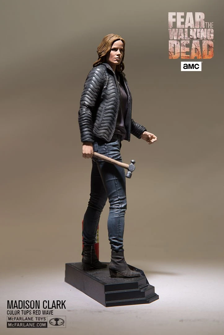 McFarlane Toys Fear The Walking Dead - Madison Clark 17cm Color Tops Figur – Bild 2