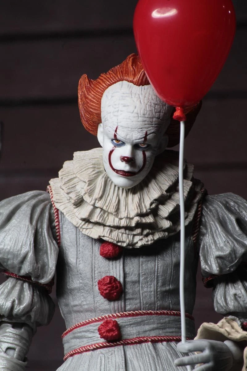 NECA IT - Ultimate Pennywise Actionfigur (2017 Movie) – Bild 7