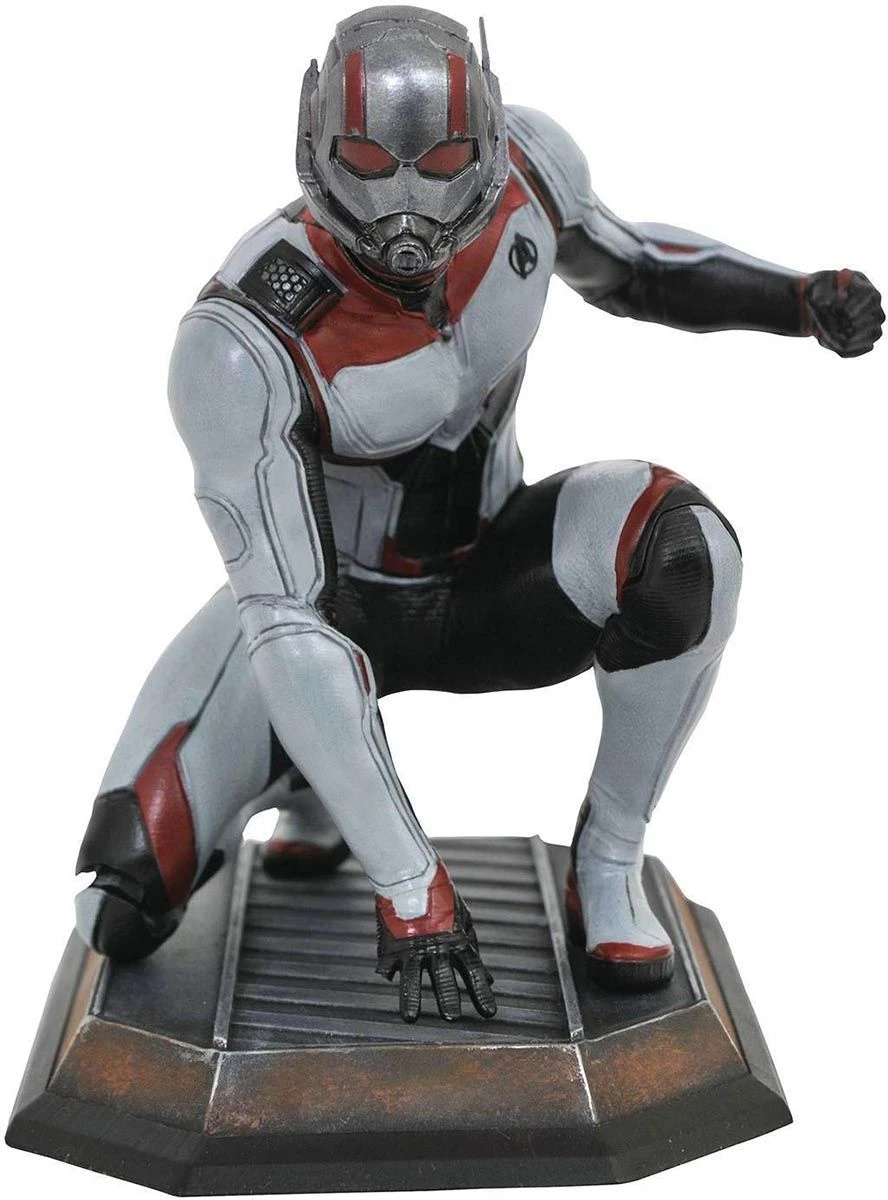 Diamond Select Marvel Gallery - Avengers 4 - Quantum Realm Ant-Man Statue