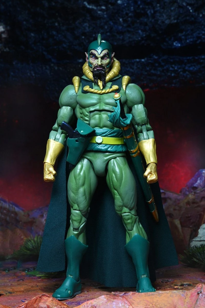 NECA The Original Superheroes S1 - Ming The Merciless Actionfigur – Bild 2